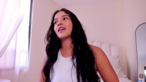 Snapshot of evelyn_coelloo chatting on September 11, 9:15 pm Eve online show from September 11, 9:15 pm