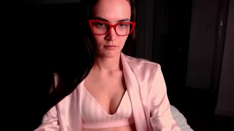 Snapshot of evelyn_gg chatting on November 8, 7:34 pm Evelyn online show from November 8, 7:34 pm