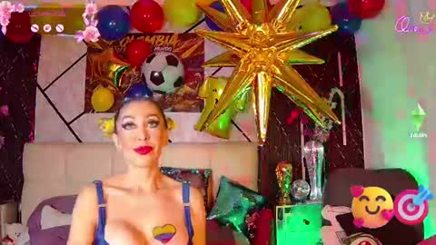 EvelynaGrey online show from June 18, 4:35 am