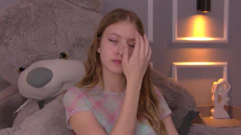 Snapshot of evemundie chatting on March 2, 1:16 pm Eve online show from March 2, 1:16 pm