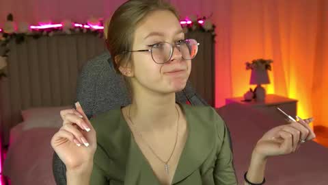 Snapshot of evemundie chatting on October 24, 7:38 am Eve online show from October 24, 7:38 am