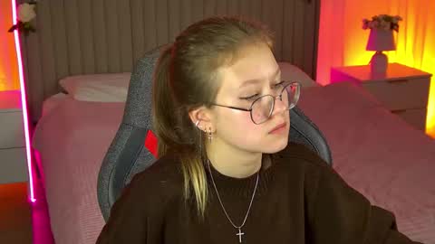 Snapshot of evemundie chatting on October 30, 1:34 pm Eve online show from October 30, 1:34 pm