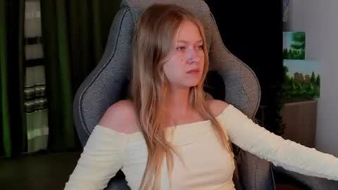 Snapshot of evemundie chatting on July 20, 10:50 am Eve online show from July 20, 10:50 am