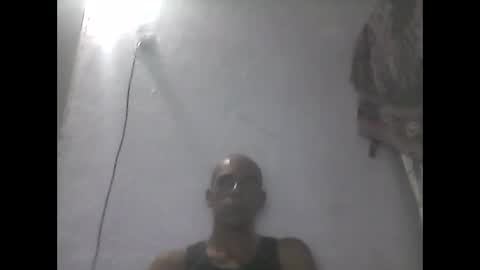 everaldosantos online show from December 18, 10:02 pm