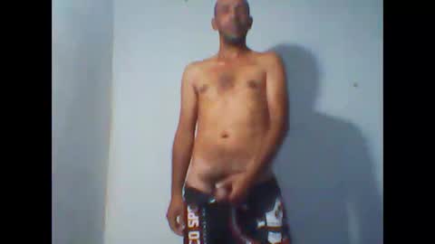 everaldosantos online show from December 14, 10:25 pm