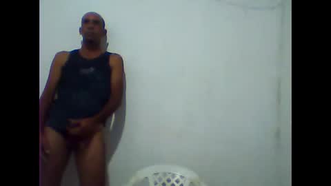 everaldosantos online show from March 1, 9:39 pm
