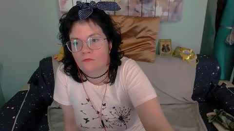 Snapshot of everly_rays chatting on October 20, 8:09 pm Everly online show from October 20, 8:09 pm