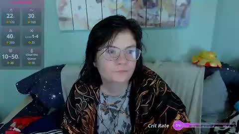 Snapshot of everly_rays chatting on July 19, 6:11 pm Everly online show from July 19, 6:11 pm