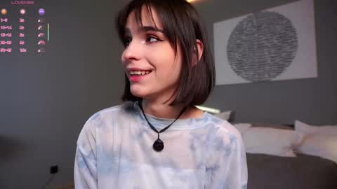 Snapshot of evervessi chatting on November 11, 4:23 am Anita online show from November 11, 4:23 am