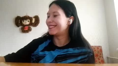 Snapshot of eviaginsberg chatting on December 19, 10:55 am Kate online show from December 19, 10:55 am