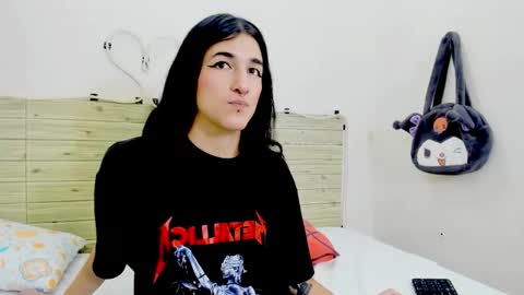 Snapshot of evil_marley chatting on November 22, 8:19 pm Marley independent model online show from November 22, 8:19 pm