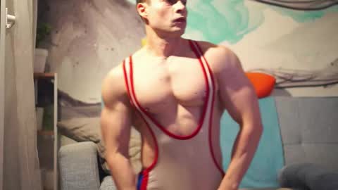 Snapshot of evildavil chatting on December 14, 8:13 pm David online show from December 14, 8:13 pm