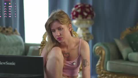 Eva online show from June 22, 3:25 am