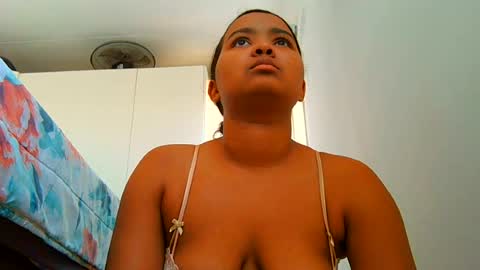 courtney online show from August 3, 12:32 pm
