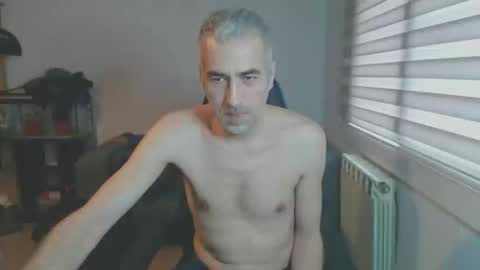 exhibicionista_cam online show from March 8, 9:02 am