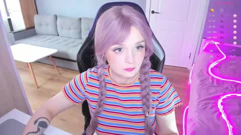 Snapshot of exhoneyangel chatting on October 22, 9:53 am Amy online show from October 22, 9:53 am