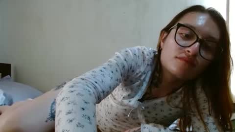 Snapshot of exolizzz66 chatting on March 7, 6:22 pm Exolizz online show from March 7, 6:22 pm