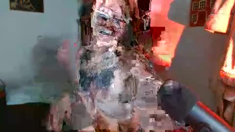 Snapshot of exolizzz66 chatting on November 21, 7:01 pm Exolizz online show from November 21, 7:01 pm