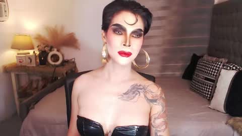 cassie online show from May 6, 9:53 pm