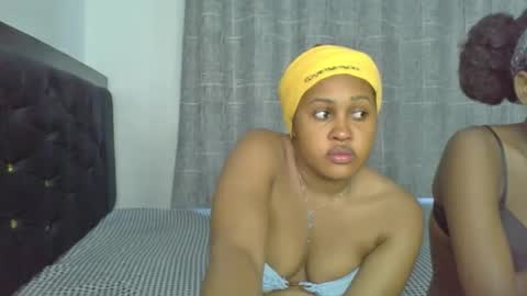 Snapshot of exotic_cutiee chatting on May 27, 5:48 am exotic_cutiee online show from May 27, 5:48 am