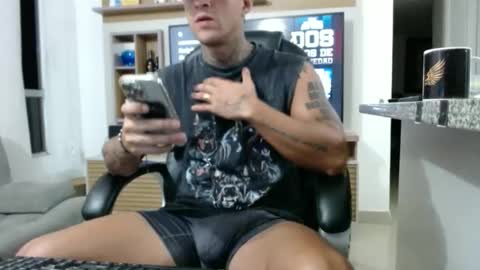 camilo online show from April 26, 1:36 am