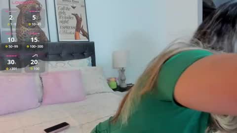 Snapshot of exoticcute chatting on August 2, 5:00 pm samantha online show from August 2, 5:00 pm