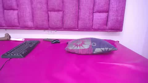 Snapshot of exoticdollxxx chatting on January 12, 10:23 am ExoticDollXXX online show from January 12, 10:23 am