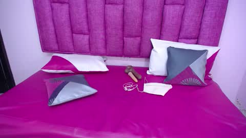 Snapshot of exoticdollxxx chatting on February 20, 8:06 am ExoticDollXXX online show from February 20, 8:06 am