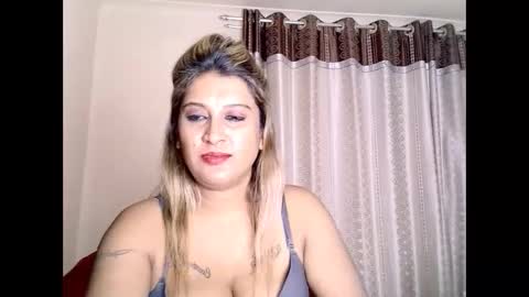 Snapshot of exoticindian37 chatting on September 10, 4:51 pm exoticindian37 online show from September 10, 4:51 pm