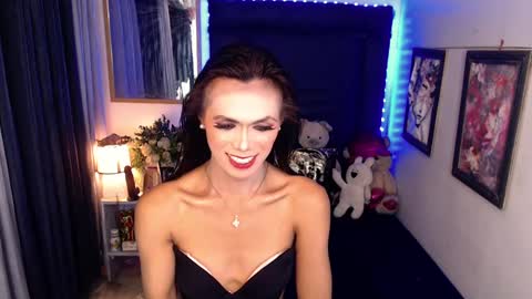 Snapshot of exotickatt chatting on January 26, 5:13 am KaT online show from January 26, 5:13 am