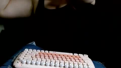 Exoticlexxii online show from November 28, 6:05 am