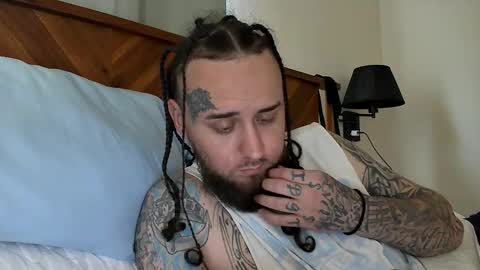 Snapshot of exoticnaughtycouple chatting on March 22, 5:16 pm James Sasha online show from March 22, 5:16 pm