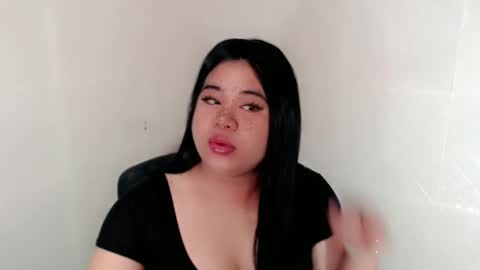 SHANTAL MARIE online show from February 19, 2:51 am