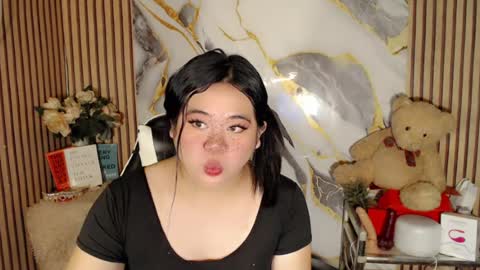 SHANTAL MARIE online show from July 28, 2:13 pm