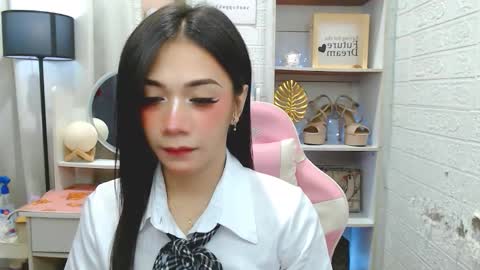 Snapshot of exotictssavie chatting on November 5, 7:03 pm exotictssavie online show from November 5, 7:03 pm