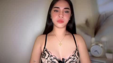 chloee online show from March 7, 7:27 am