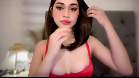 chloee online show from June 18, 9:14 am