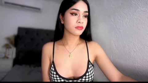 chloee online show from July 14, 2:16 am