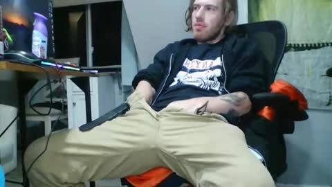 Explosivee andyy online show from May 6, 5:03 am