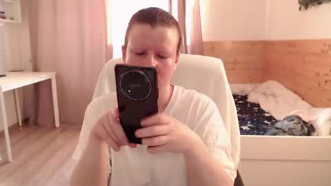 Crystal online show from June 27, 6:46 pm
