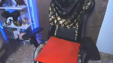Snapshot of exquisite_gabe chatting on December 12, 8:32 pm GABRIEL online show from December 12, 8:32 pm