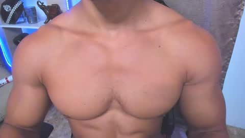 Snapshot of exquisite_gabe chatting on December 22, 2:39 am GABRIEL online show from December 22, 2:39 am