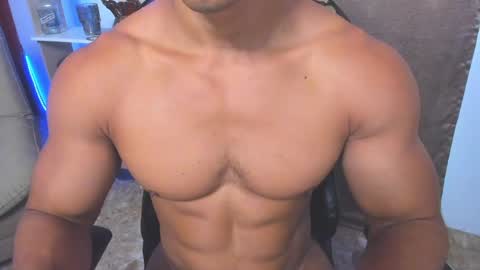 Snapshot of exquisite_gabe chatting on January 7, 8:31 pm GABRIEL online show from January 7, 8:31 pm