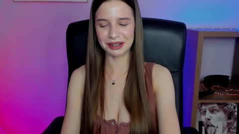 Maya online show from October 9, 6:44 am