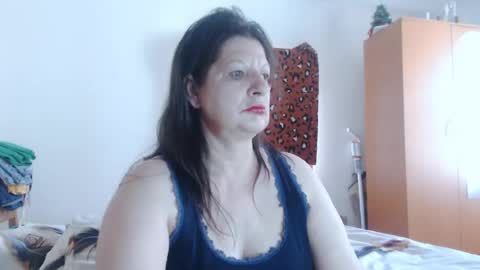 ExtasyMature online show from June 18, 8:36 am