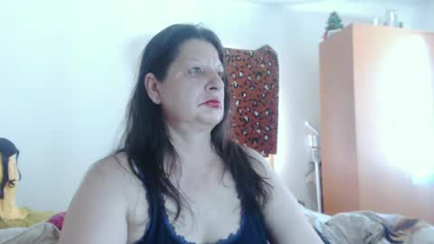 ExtasyMature online show from June 29, 10:15 am