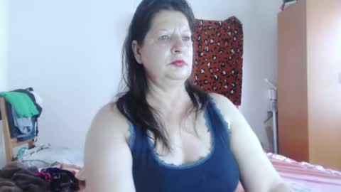 ExtasyMature online show from July 18, 7:01 am