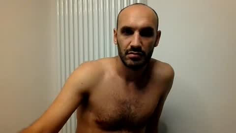 Snapshot of extr0 chatting on July 10, 10:01 pm Extro online show from July 10, 10:01 pm