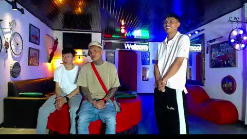 extrangers online show from March 2, 12:45 pm