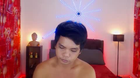 JOHNDAVE online show from December 18, 5:19 pm